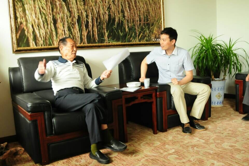 袁隆平.jpg